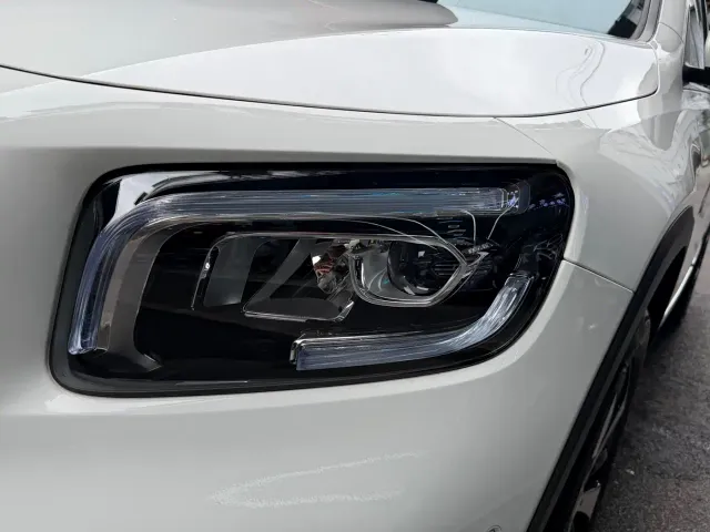 Mercedes-Benz GLB-Class — Фото автомобиля 4