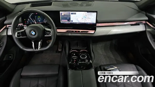 BMW 5 Series — Фото автомобиля 10