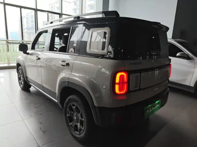 Baojun Yep Plus — Фото автомобиля 4