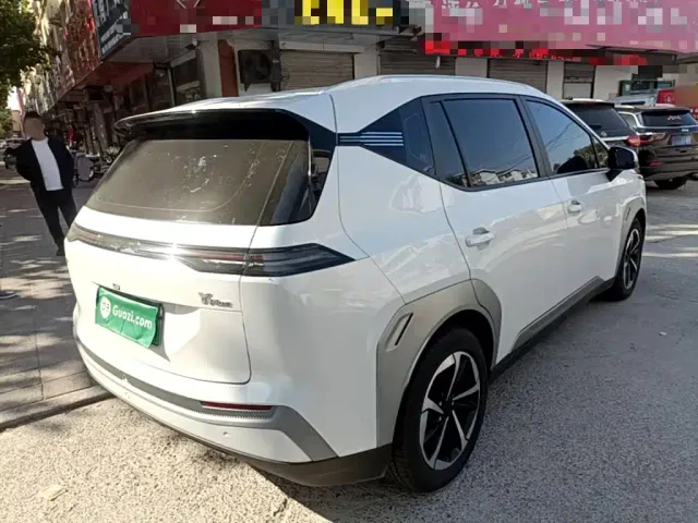 GAC Aion Y — Фото автомобиля 6