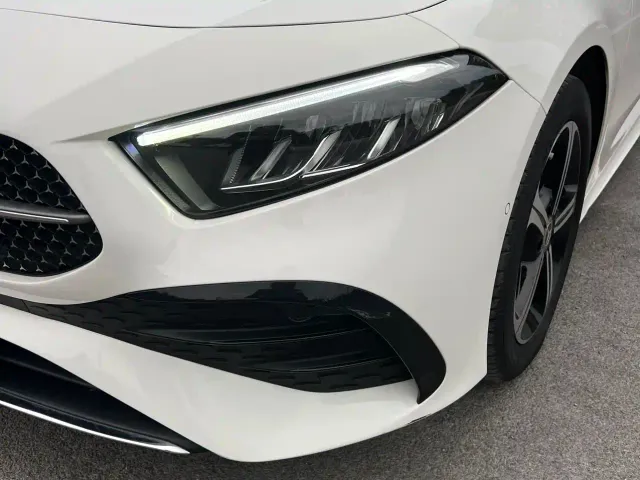 Mercedes-Benz A-Class — Фото автомобиля 4
