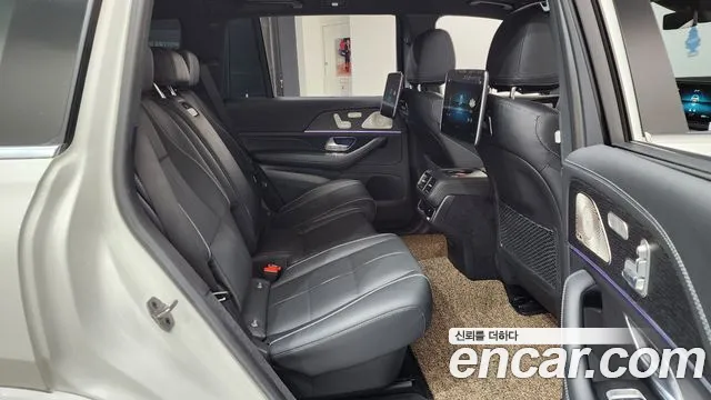 Mercedes-Benz GLS-Class — Фото автомобиля 8