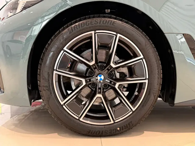 BMW 4 Series — Фото автомобиля 4