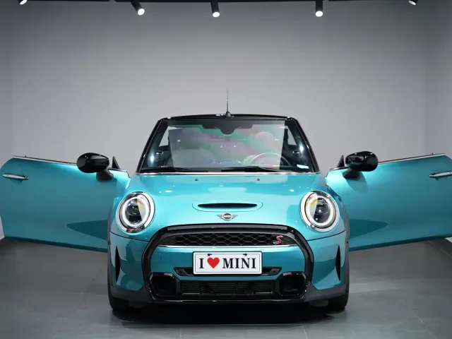 MINI Hatch — Фото автомобиля 2
