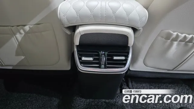 Hyundai Grandeur Новый Grandeur IG — Фото автомобиля 24