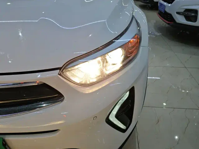 Kia KX1 — Фото автомобиля 23