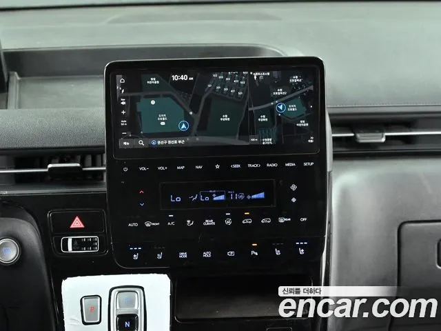 Hyundai Staria Staria 4WD Lounge 9 мест — Фото автомобиля 14