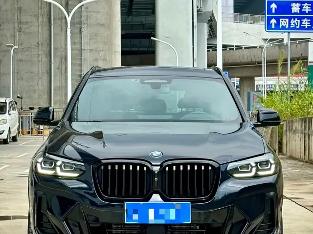 BMW X3 — Фото автомобиля 2