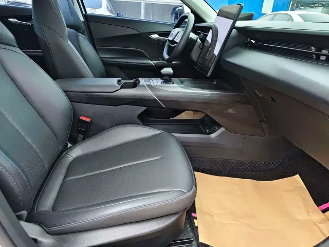 Changan Lamore — Фото автомобиля 6