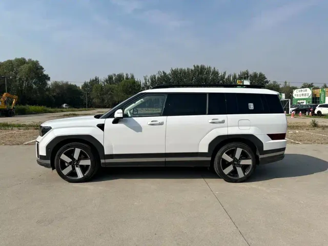 Hyundai Santa Fe — Фото автомобиля 7