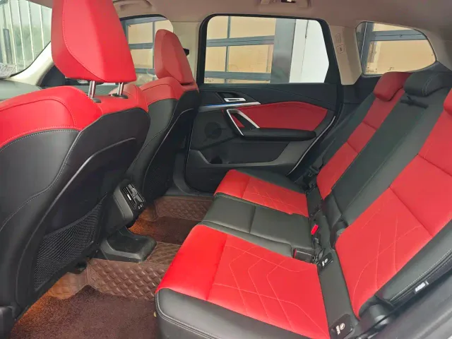BMW X1 — Фото автомобиля 11