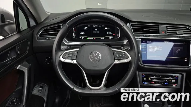Volkswagen Tiguan — Фото автомобиля 14