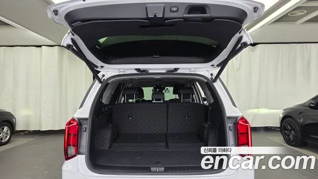 Hyundai Palisade Palisade Бензин 3.8 2WD — Фото автомобиля 17