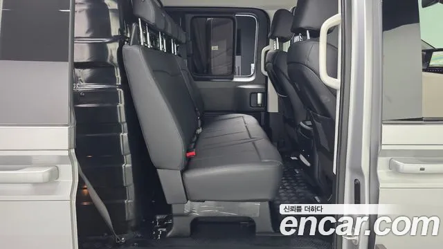 Hyundai Staria — Фото автомобиля 18