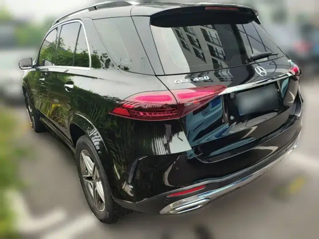 Mercedes-Benz GLE-Class — Фото автомобиля 6