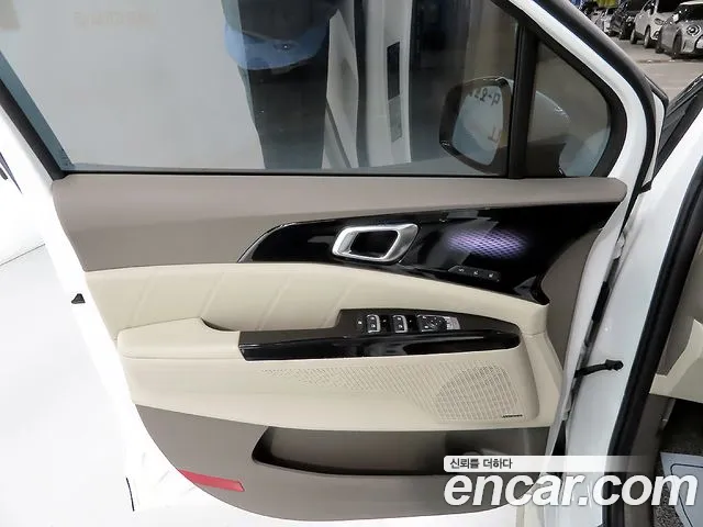 Kia Canival Carnival 4 поколение Дизель 9 мест Hi-Limousine — Фото автомобиля 14