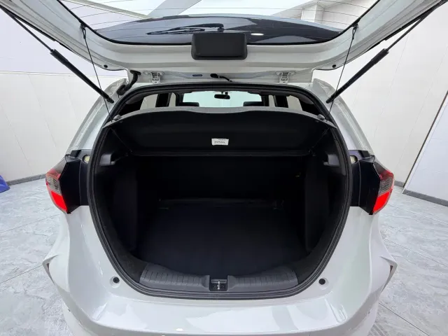 Honda Fit — Фото автомобиля 18