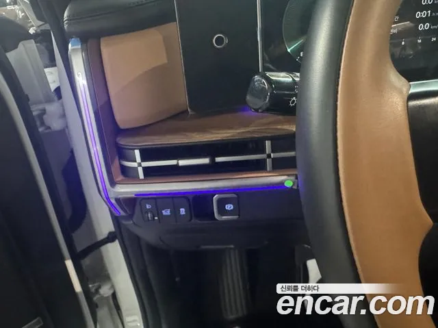 Hyundai Santa Fe MX5 — Фото автомобиля 10