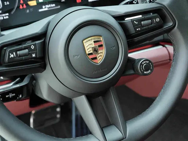 Porsche Panamera — Фото автомобиля 19