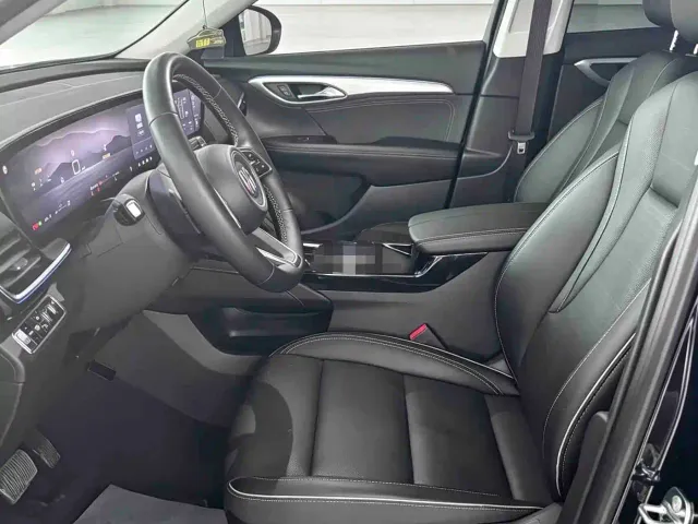 Buick Envision Plus — Фото автомобиля 4