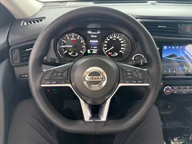 Nissan X-Trail — Фото автомобиля 13