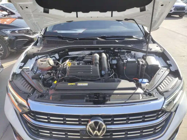 Volkswagen Sagitar — Фото автомобиля 16