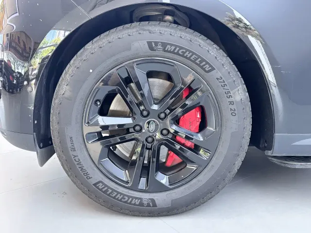 Land Rover Range Rover Sport — Фото автомобиля 18