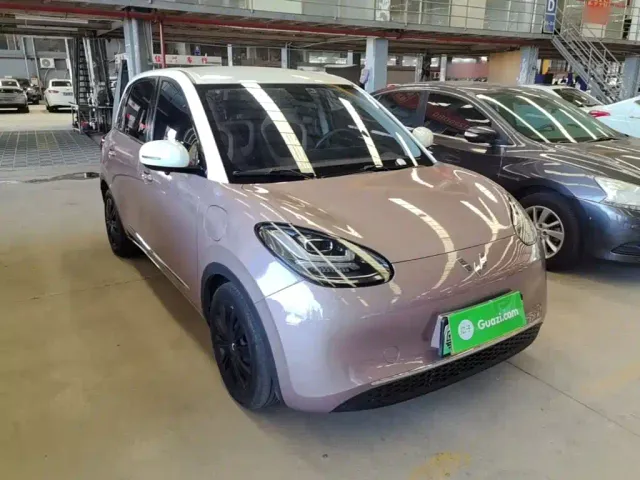 Wuling Bingo — Фото автомобиля 3