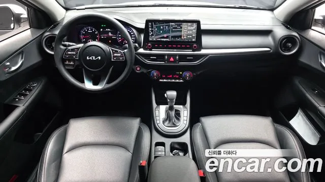 Kia K3 Generation 2 — Фото автомобиля 10