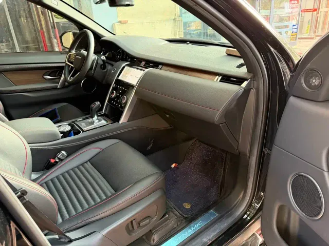 Land Rover Discovery Sport — Фото автомобиля 6