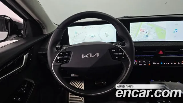 Kia EV6 — Фото автомобиля 14