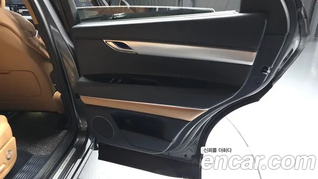 Genesis GV80 — Фото автомобиля 14