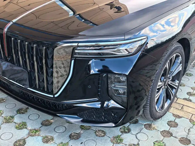 Hongqi H9 — Фото автомобиля 5