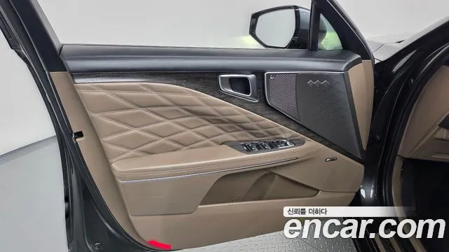 Kia K8 Hybrid — Фото автомобиля 13