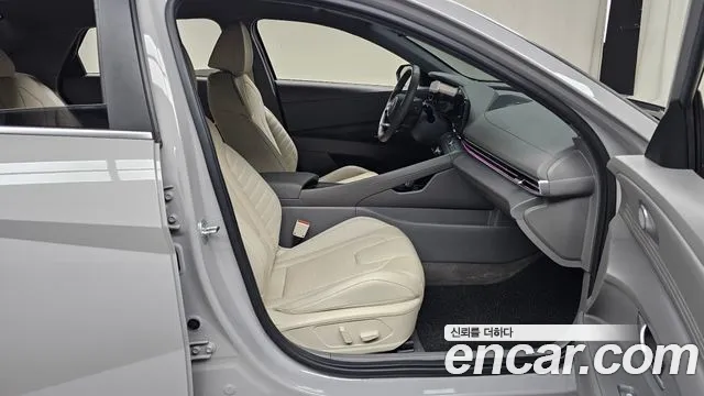 Hyundai AVANTE Avante (CN7) — Фото автомобиля 26