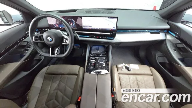 BMW 5-Series — Фото автомобиля 7