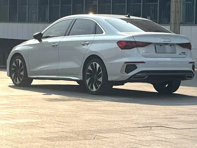 Audi Audi A3 2023 A3L Limousine 35 TFSI Progressive Elegance — Фото автомобиля 8