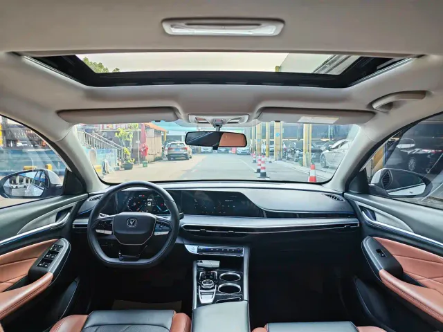 Changan Eado — Фото автомобиля 14