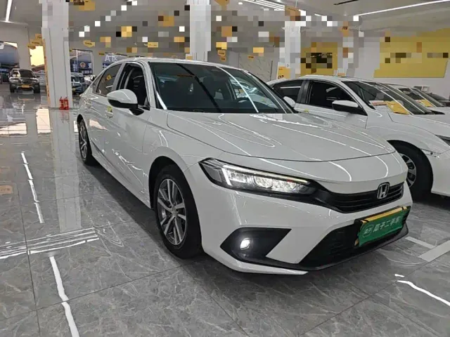 Honda Civic — Фото автомобиля 3