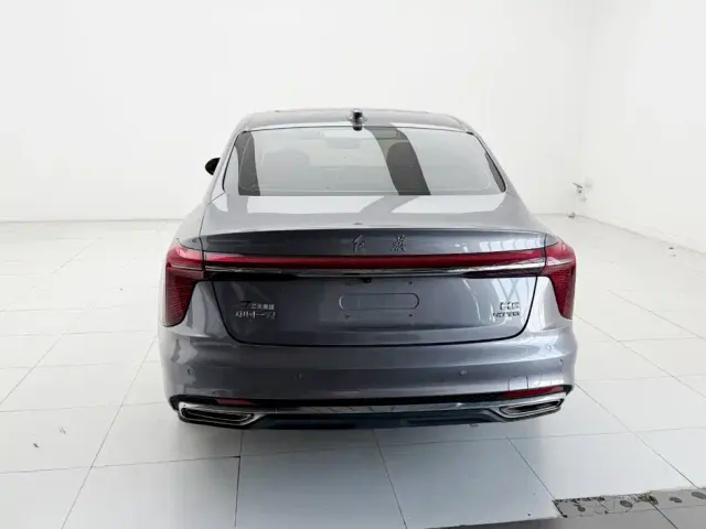 Hongqi H5 — Фото автомобиля 8