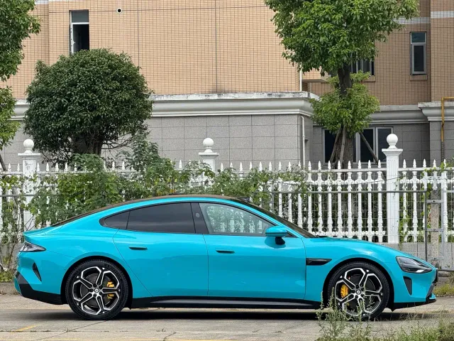 Xiaomi SU7 — Фото автомобиля 4