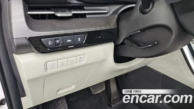 Kia Canival Carnival 4 поколение Дизель 7 мест Signature — Фото автомобиля 3