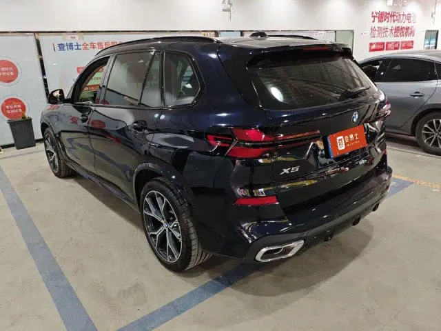 BMW X5 — Фото автомобиля 3