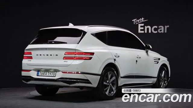 Genesis GV80 — Фото автомобиля 2
