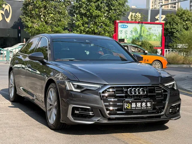 Audi A6L — Фото автомобиля 3