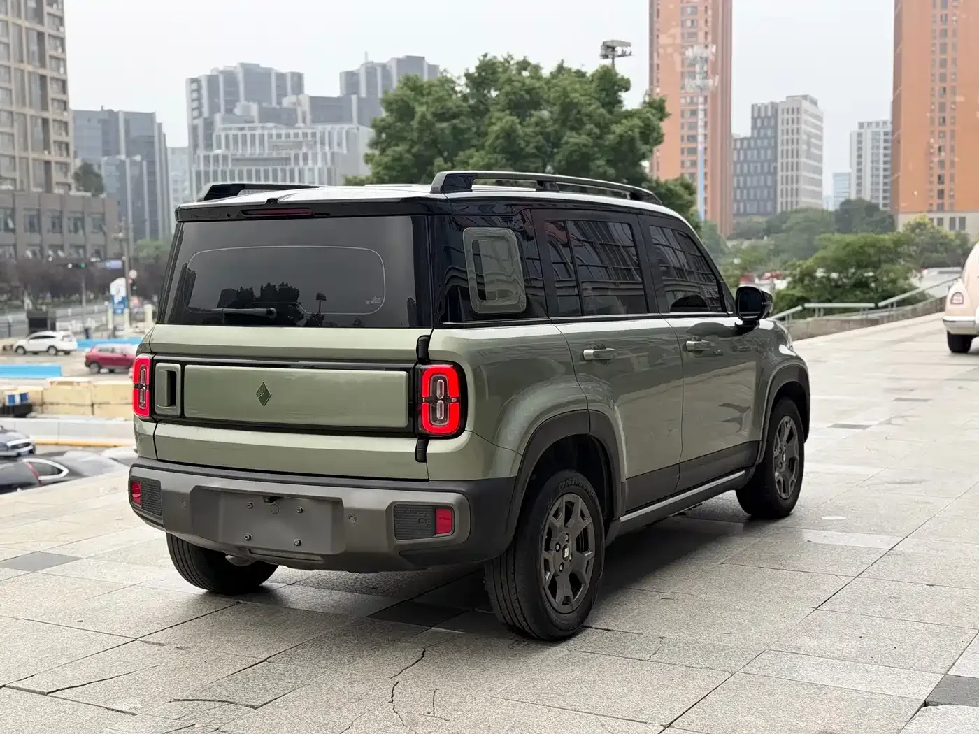 Baojun Baojun Yueye Plus 2024 Smart Premium 4-Seater — Фото автомобиля 9