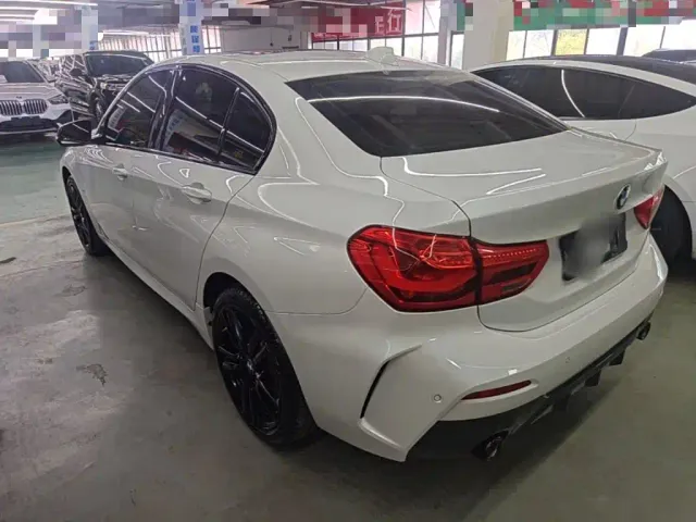 BMW 1 Series — Фото автомобиля 4