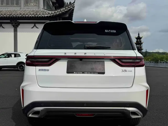 Geely Vision X6 — Фото автомобиля 4