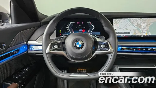 BMW 7-Series — Фото автомобиля 6