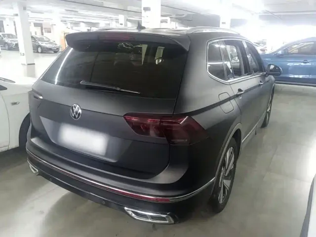 Volkswagen Tiguan L — Фото автомобиля 6